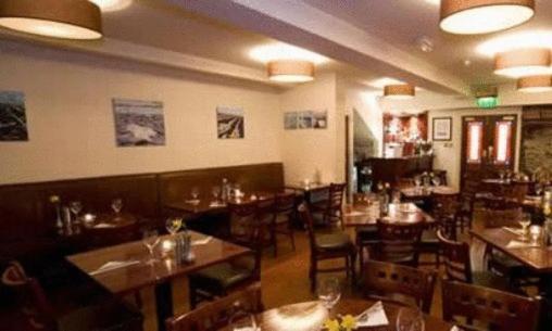 The White Lady Hotel Kinsale Eksteriør bilde
